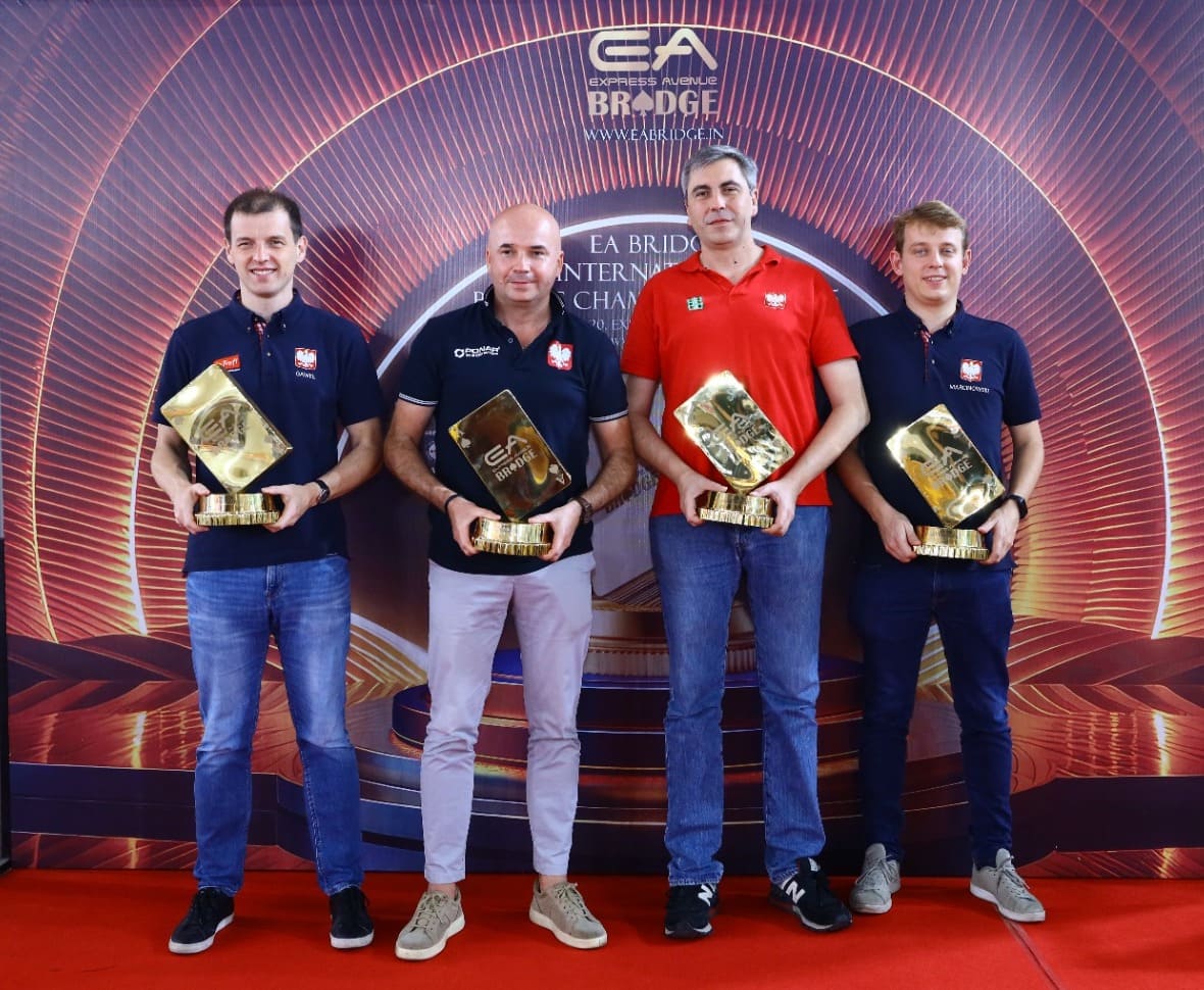 Zwycięzcy w turnieju GOLD 
EA INTERNATIONAL CHAMPIONSHIPS w Chennai